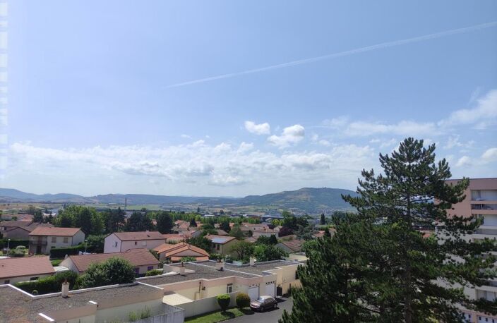 Appartement COURNON D'AUVERGNE — photo 4