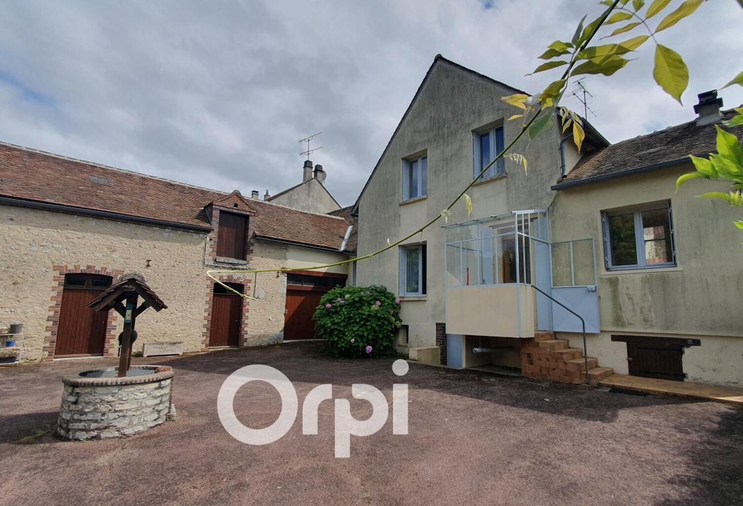 Maison À Vendre — photo 1