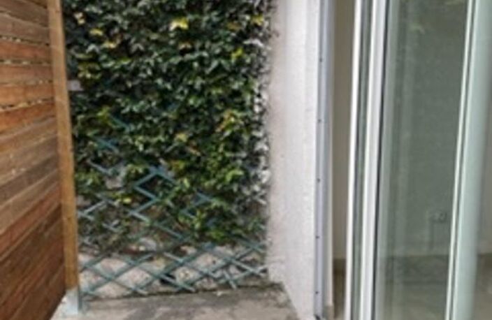 A LOUER : Studio en RDC d'une maison individuelle, Le Tampon — photo 2