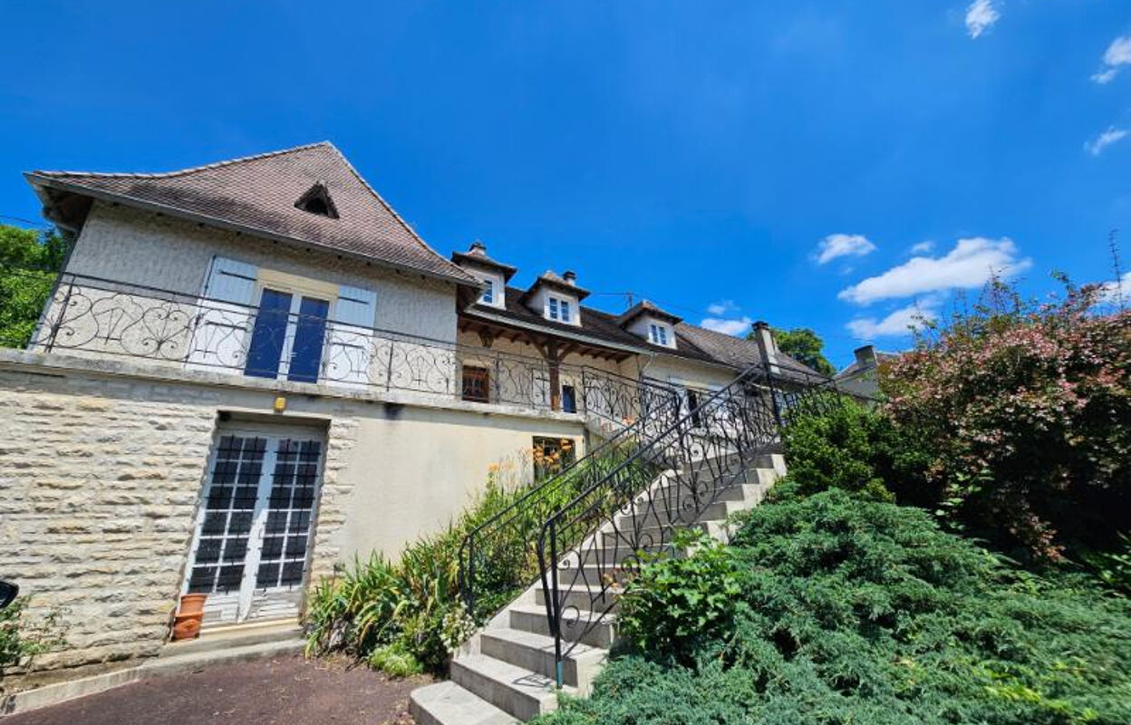 maison 7 pièces 245 m2 à vendre à Périgueux (24000)