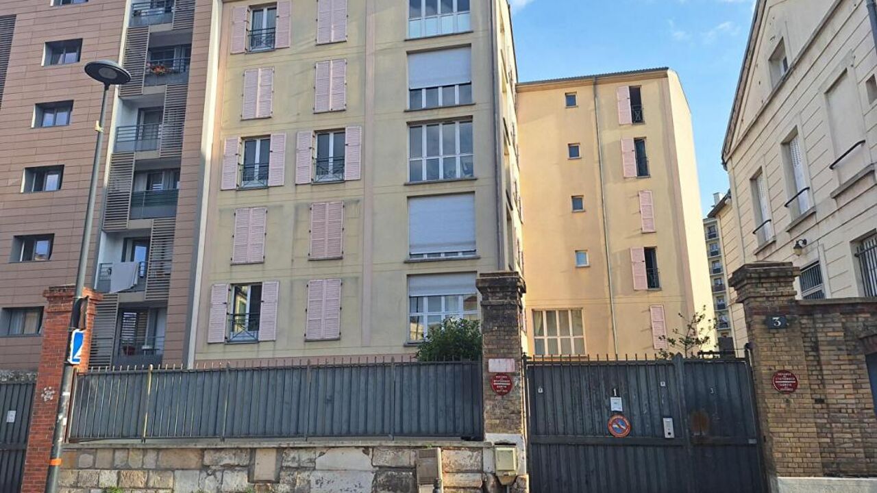 appartement 2 pièces 34 m2 à vendre à Saint-Denis (93200)