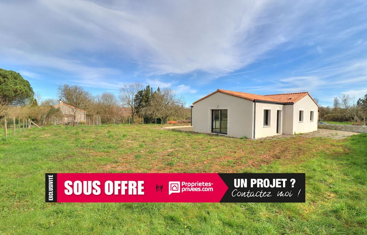 maison 5 pièces 125 m2 à vendre à Saint-Christophe-sur-Roc (79220)