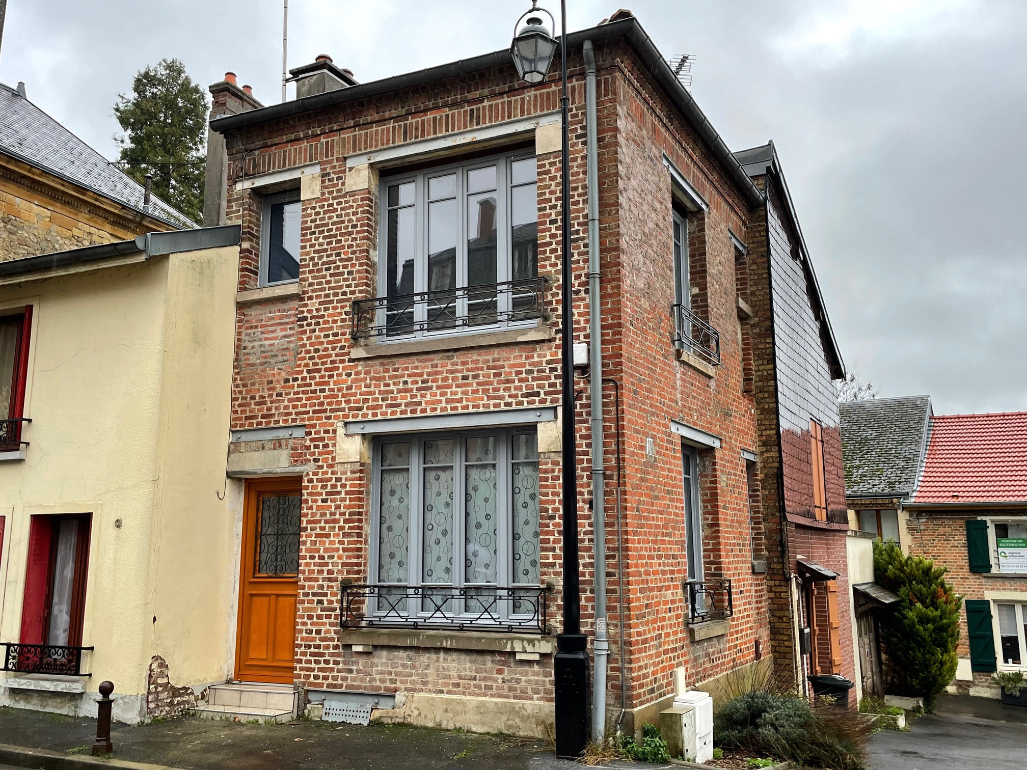 Villa / Maison  T2 à louer Vouziers 08400