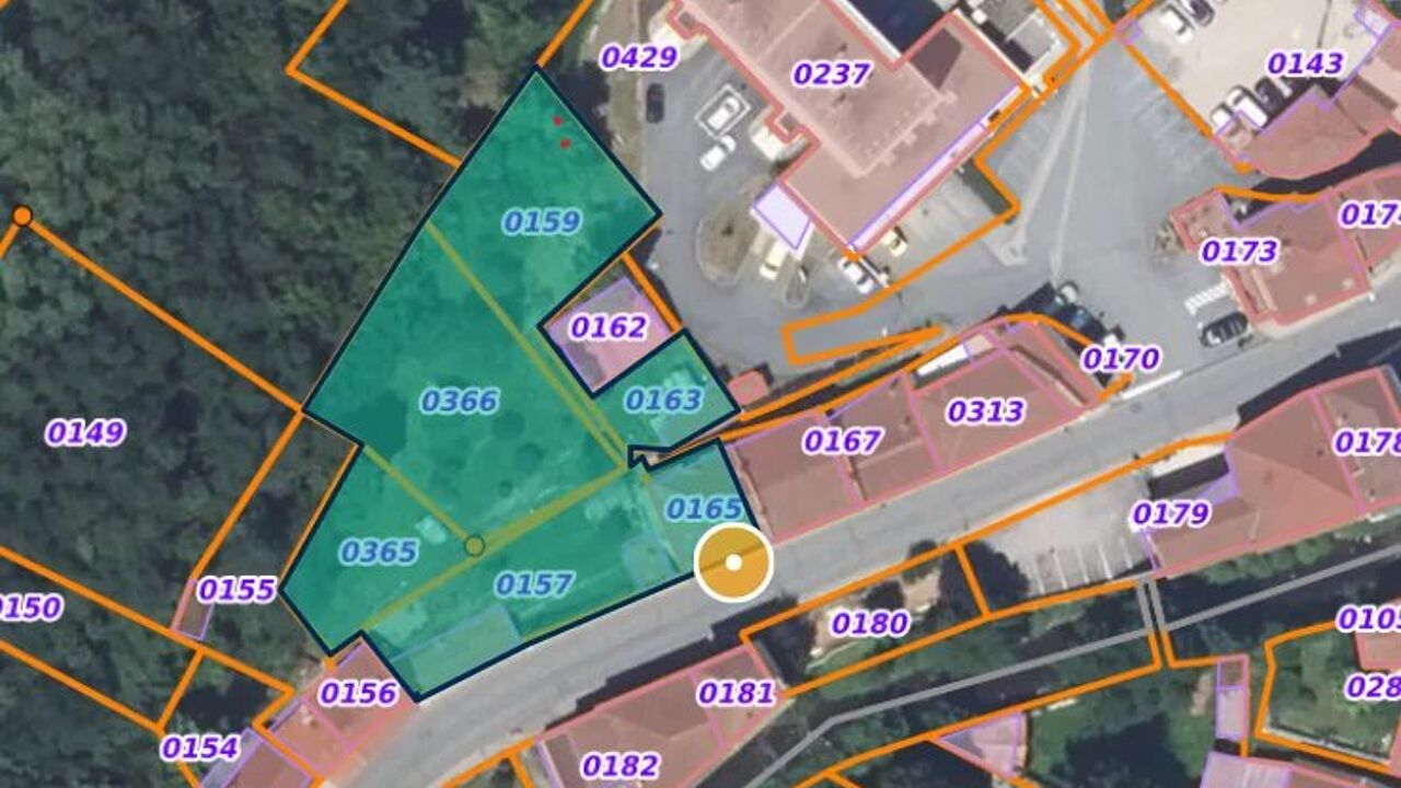 immeuble  pièces 252 m2 à vendre à Lamure-sur-Azergues (69870)