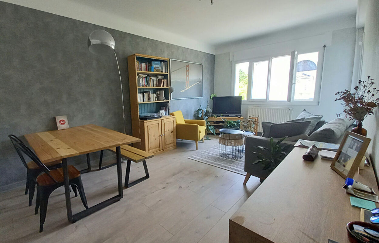 appartement 2 pièces 52 m2 à vendre à Chambéry (73000)