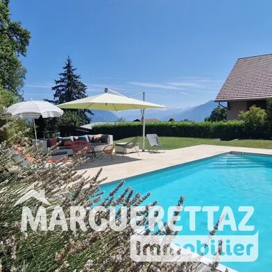 Maison 7 pièces 209 m²