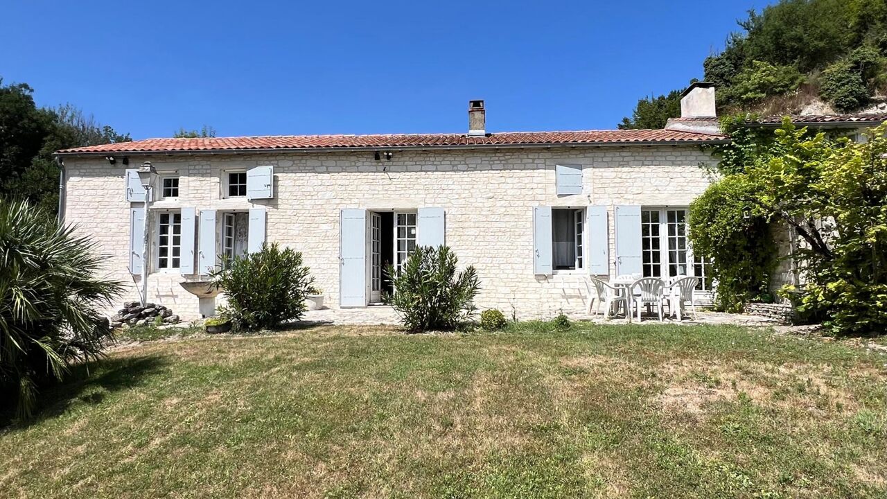 maison 6 pièces 195 m2 à vendre à Chaniers (17610)