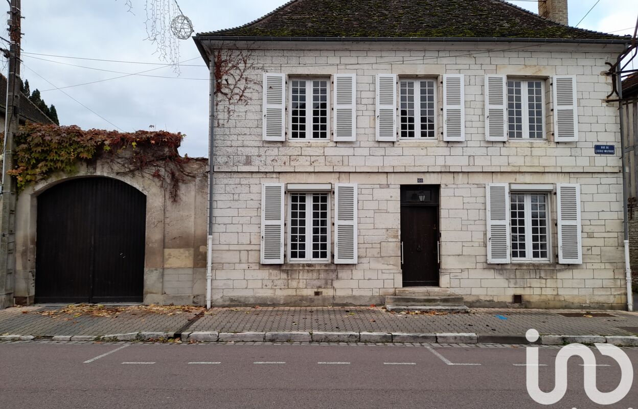 maison 9 pièces 221 m2 à vendre à Brienne-le-Château (10500)