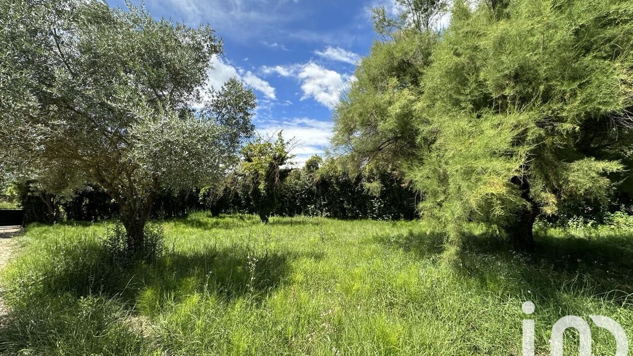 terrain  pièces 425 m2 à vendre à Cadenet (84160)