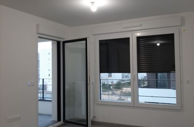 location appartement 1 046 € CC /mois à proximité de Jons (69330)