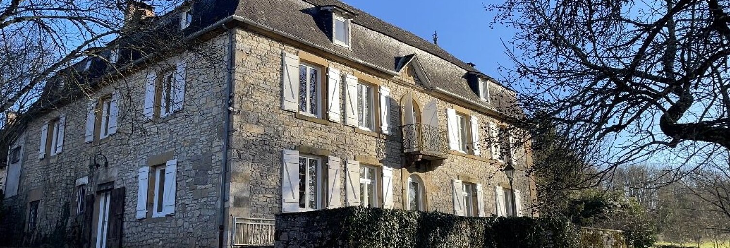 Maison 10 Pièces 415 m² à vendre à La Chapelle-aux-Saints (19120)