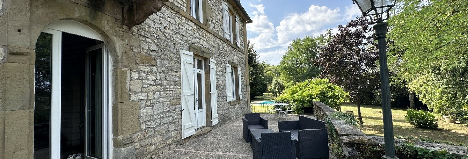 Maison 10 Pièces 415 m² à vendre à La Chapelle-aux-Saints (19120)