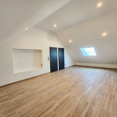 Maison 8 pièces 181 m²