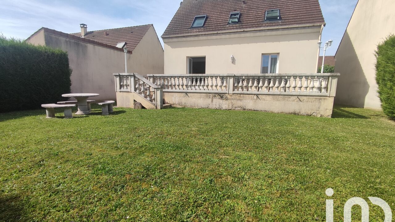 maison 5 pièces 114 m2 à vendre à Le Plessis-Belleville (60330)