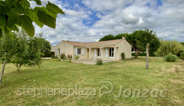 Villa / Maison 4 pièces  à vendre Jonzac 17500