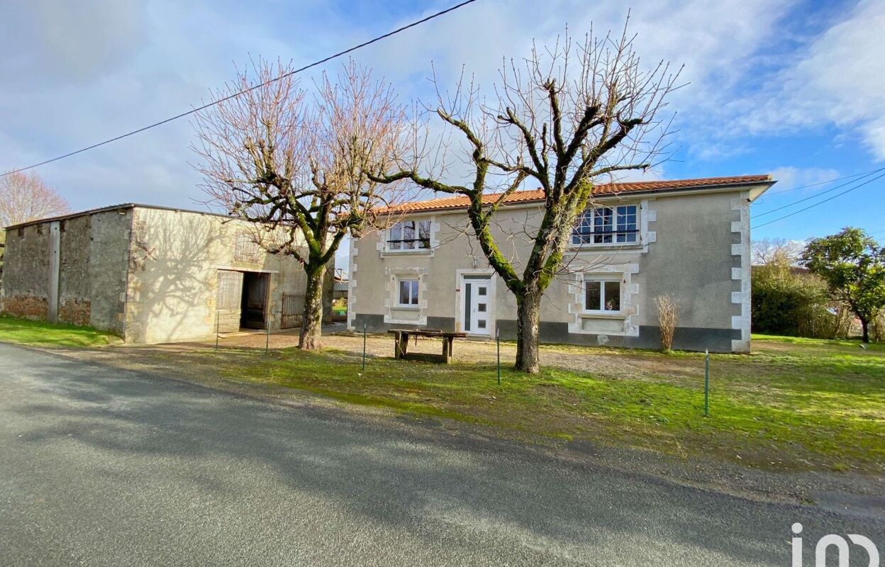 maison 6 pièces 165 m2 à vendre à Millac (86150)