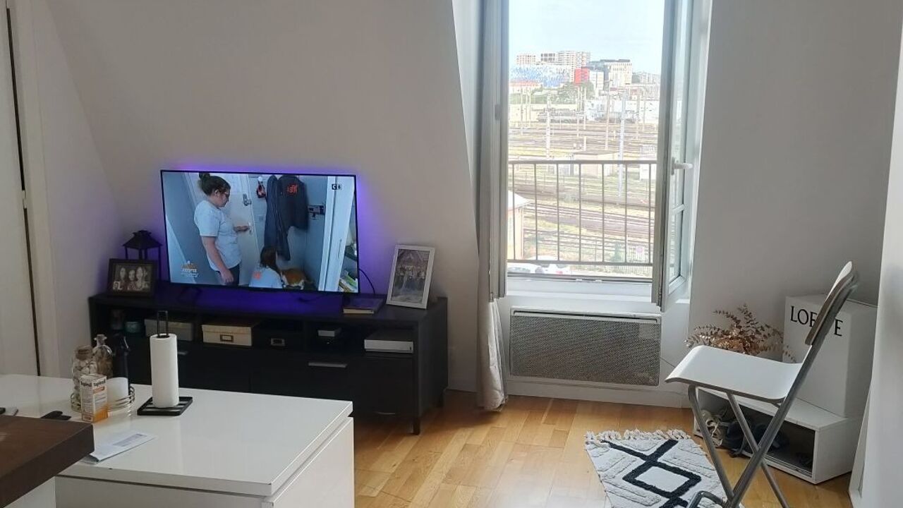 appartement 2 pièces 27 m2 à vendre à Clichy (92110)