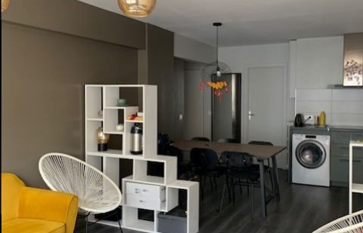 appartement 6 pièces 105 m2 à louer à Poitiers (86000)