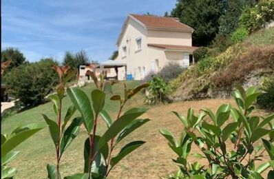 vente maison 255 000 € à proximité de Smarves (86240)