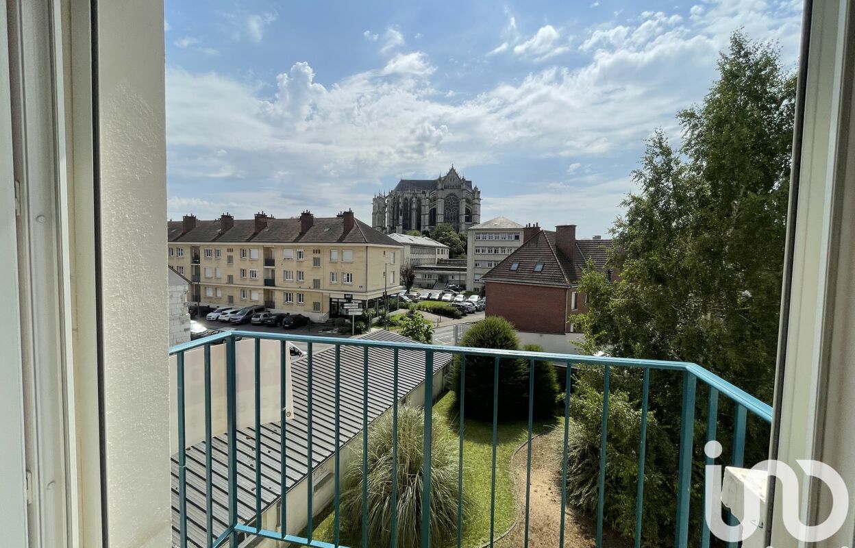 appartement 3 pièces 56 m2 à vendre à Beauvais (60000)