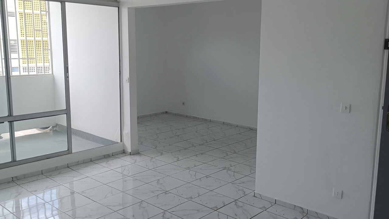 appartement 4 pièces 70 m2 à louer à Les Abymes (97139)