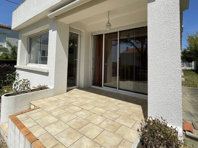 ROYAN 200m Plage du Chay Appartement 60m2 au prix de 315.000 — photo du bien