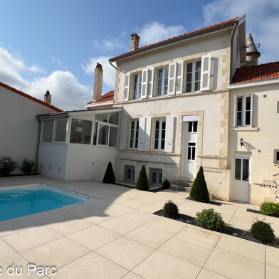 Maison 9 pièces 176 m²