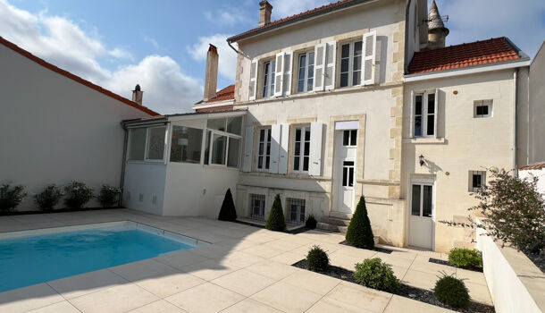 Villa / Maison 9 pièces  à vendre Royan 17200