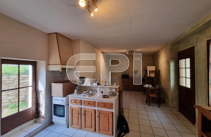 Vente maison 4 pièces 84 m² Loudun (86200) — photo 2