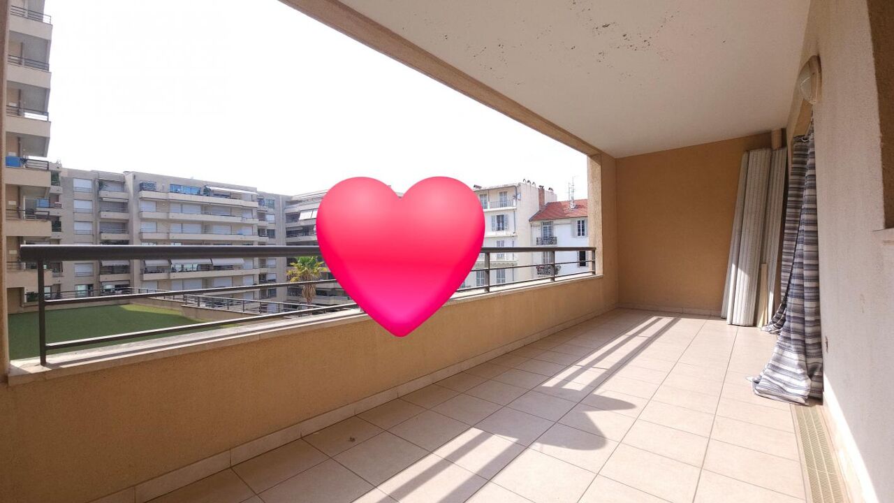 appartement 1 pièces 27 m2 à vendre à Nice (06000)