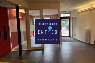 Commerce 4 pièces 1300 €