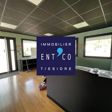 Local industriel  392200 €