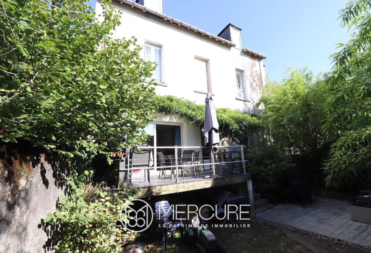 MAISON DE VILLE AVEC JARDIN — photo 1