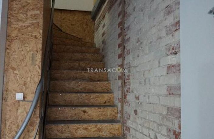 Local commercial — photo 4