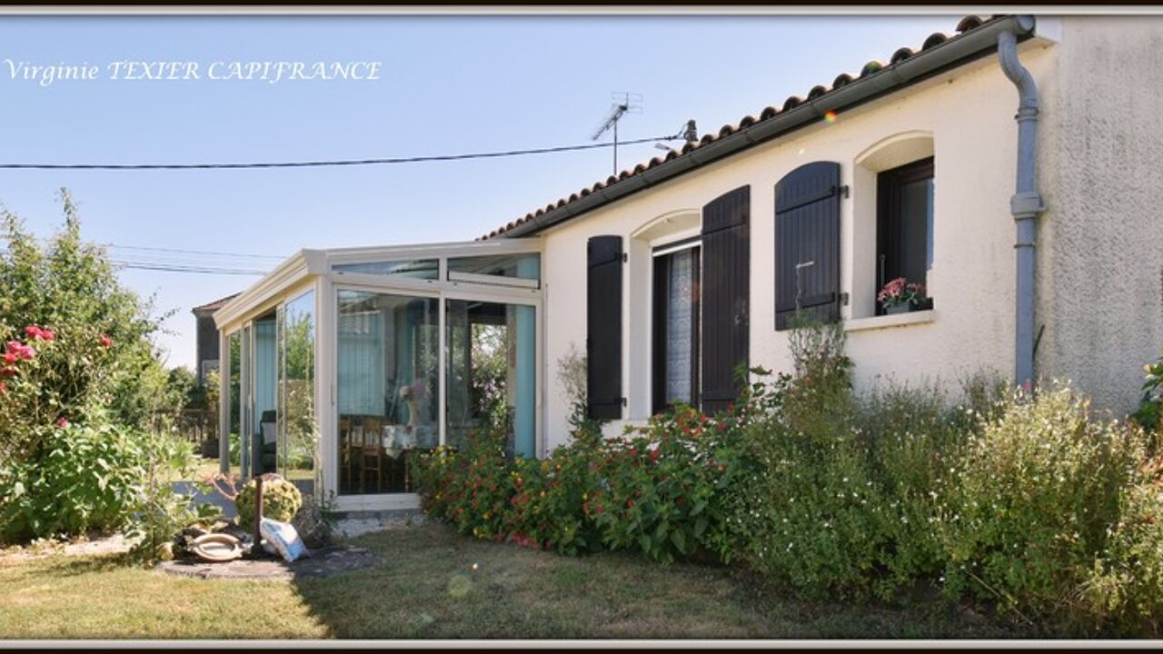 maison 4 pièces 71 m2 à vendre à Saint-Jean-d'Angély (17400)