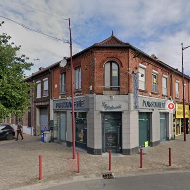 Immeuble  284300 €