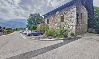 Maison 1 Pièce 300 m² à vendre à Bernin (38190)