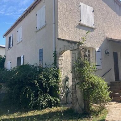 Maison 7 pièces 175 m²