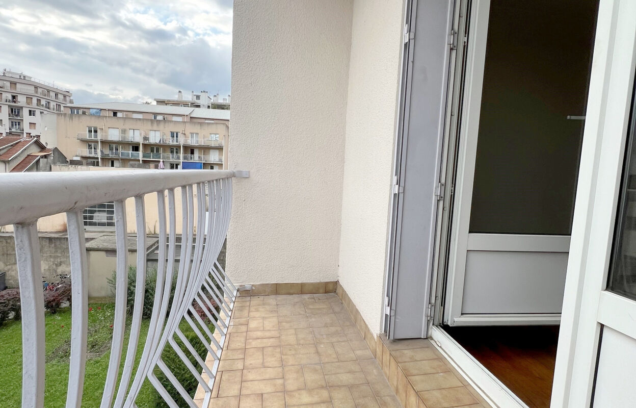 appartement 3 pièces 66 m2 à louer à Grenoble (38000)