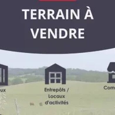 Terrain 911 m²