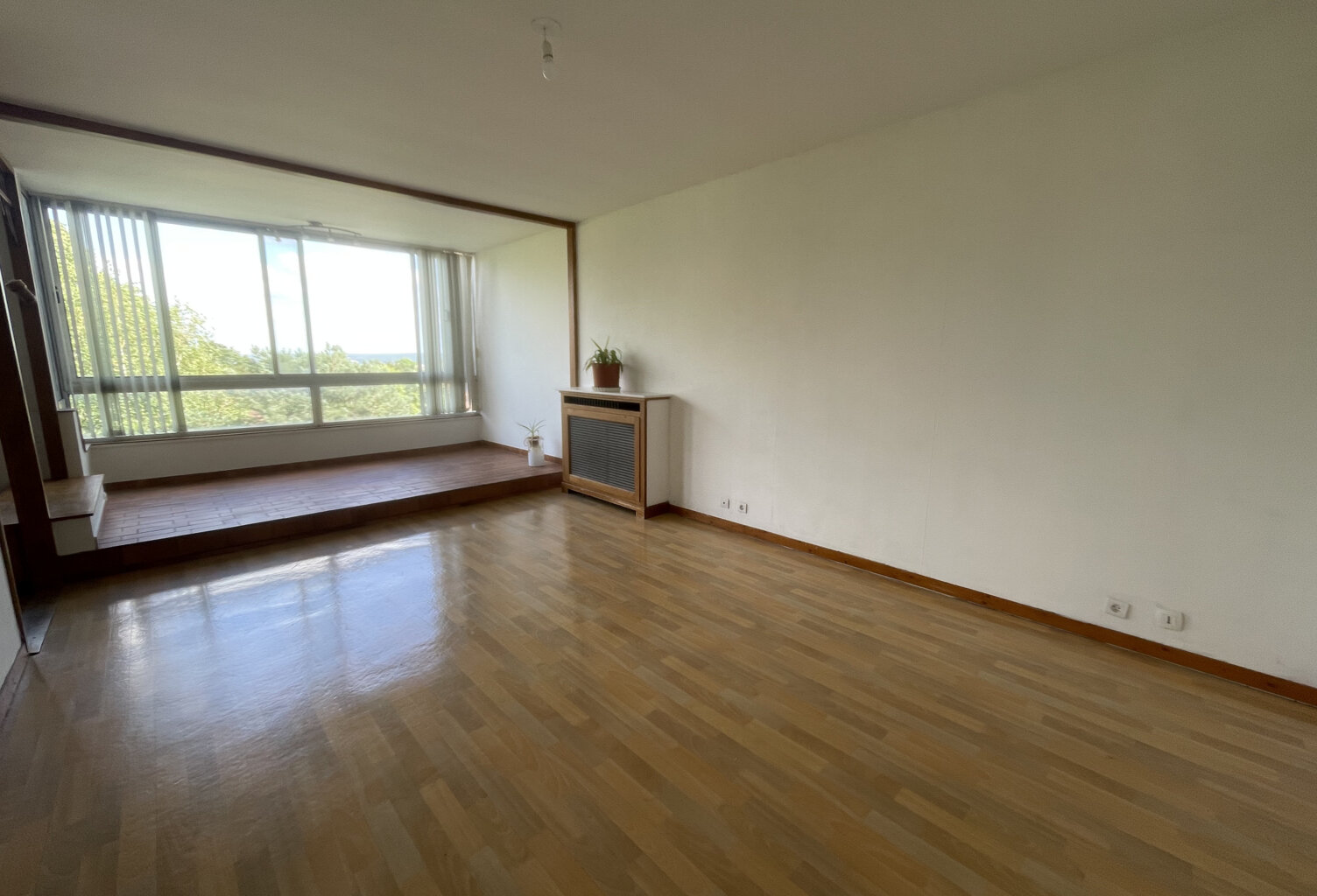 APPARTEMENT 2 CHAMBRES 78m2 SECTEUR RECHERCHE PROCHE DE TOUT — photo 1