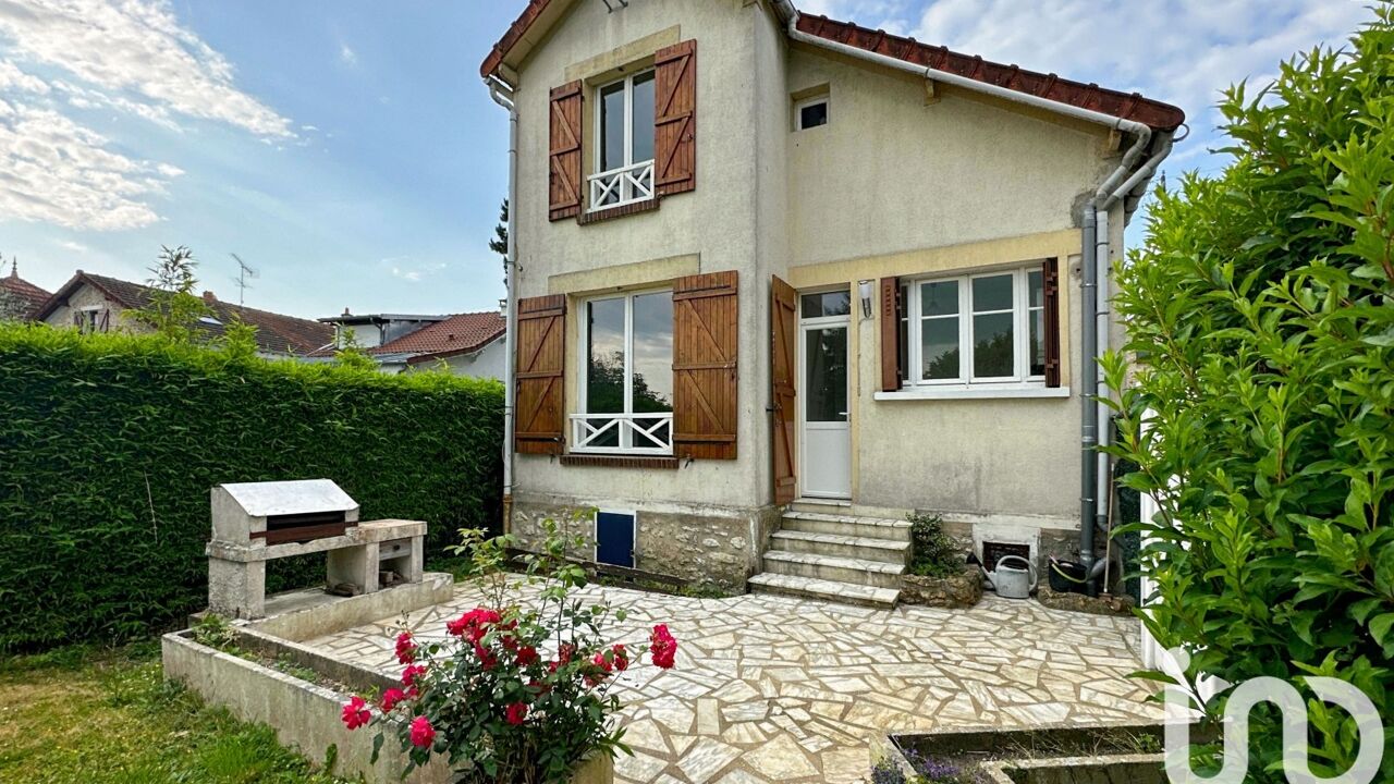 maison 5 pièces 75 m2 à vendre à Combs-la-Ville (77380)