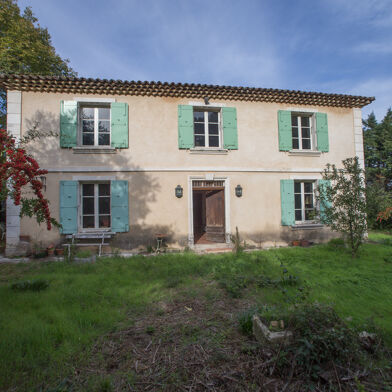 Maison 15 pièces 2100000 €