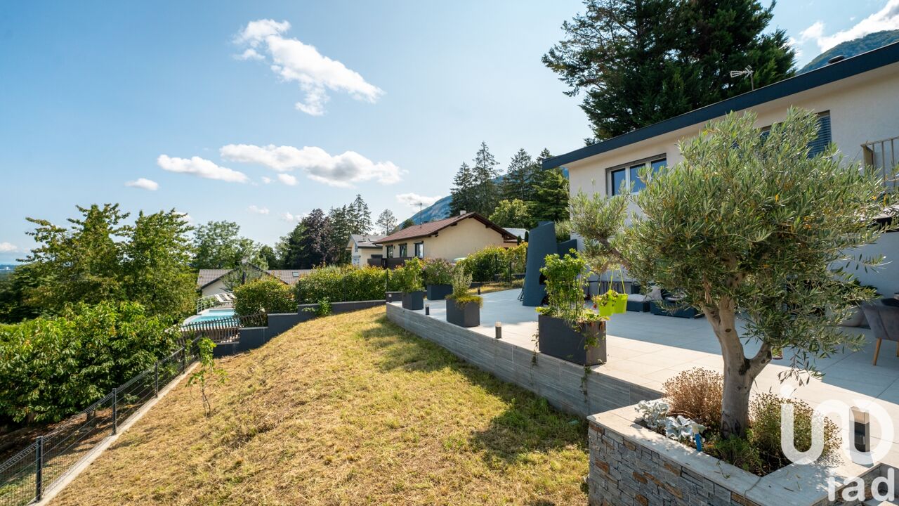 maison 7 pièces 192 m2 à vendre à Bossey (74160)