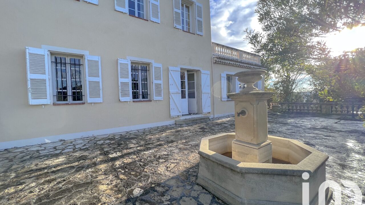 maison 10 pièces 202 m2 à vendre à Draguignan (83300)