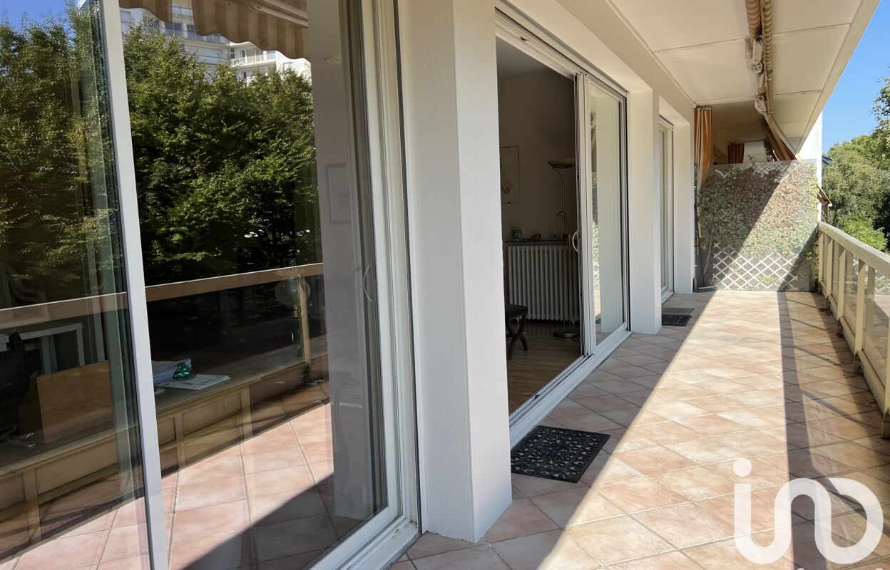 appartement 5 pièces 123 m2 à vendre à La Rochelle (17000)