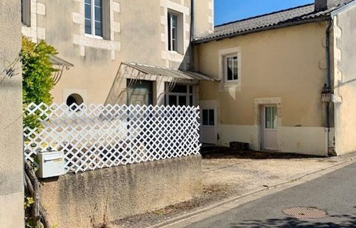 maison 8 pièces 220 m2 à vendre à Migné-Auxances (86440)