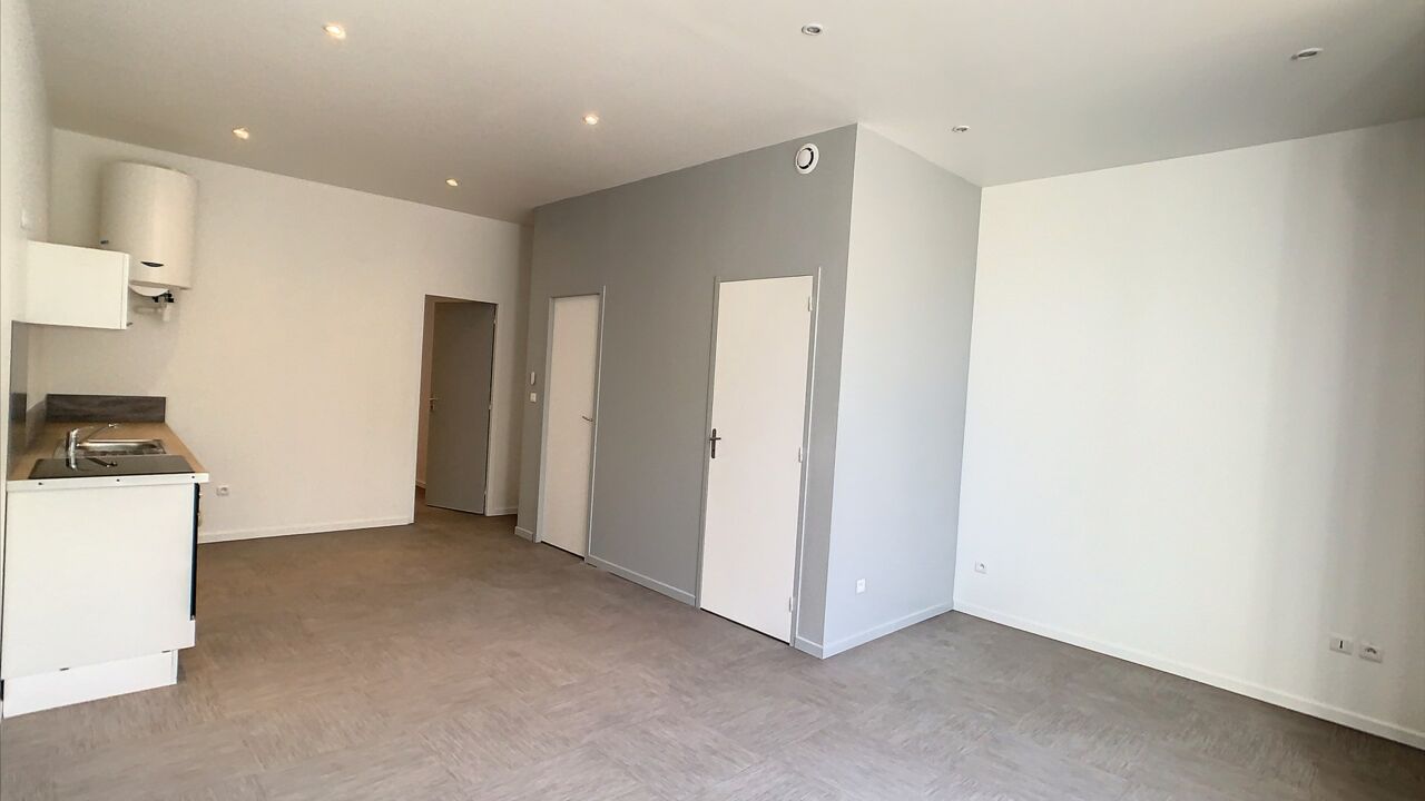 appartement 2 pièces 38 m2 à louer à Champeix (63320)