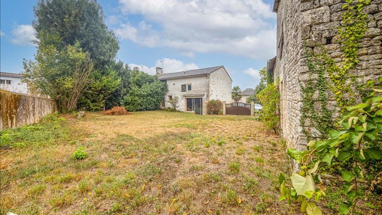 maison 7 pièces 126 m2 à vendre à Prin-Deyrançon (79210)