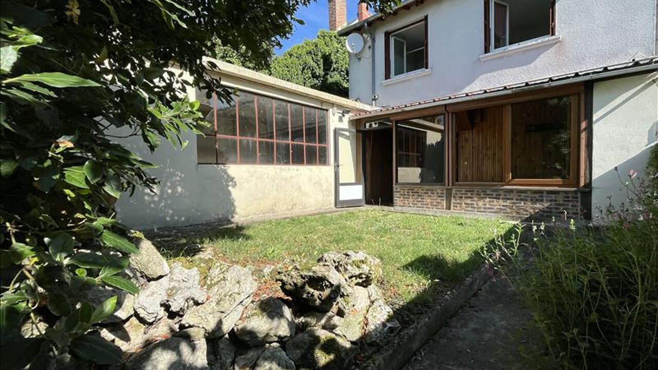 maison 4 pièces 97 m2 à vendre à Vierzon (18100)